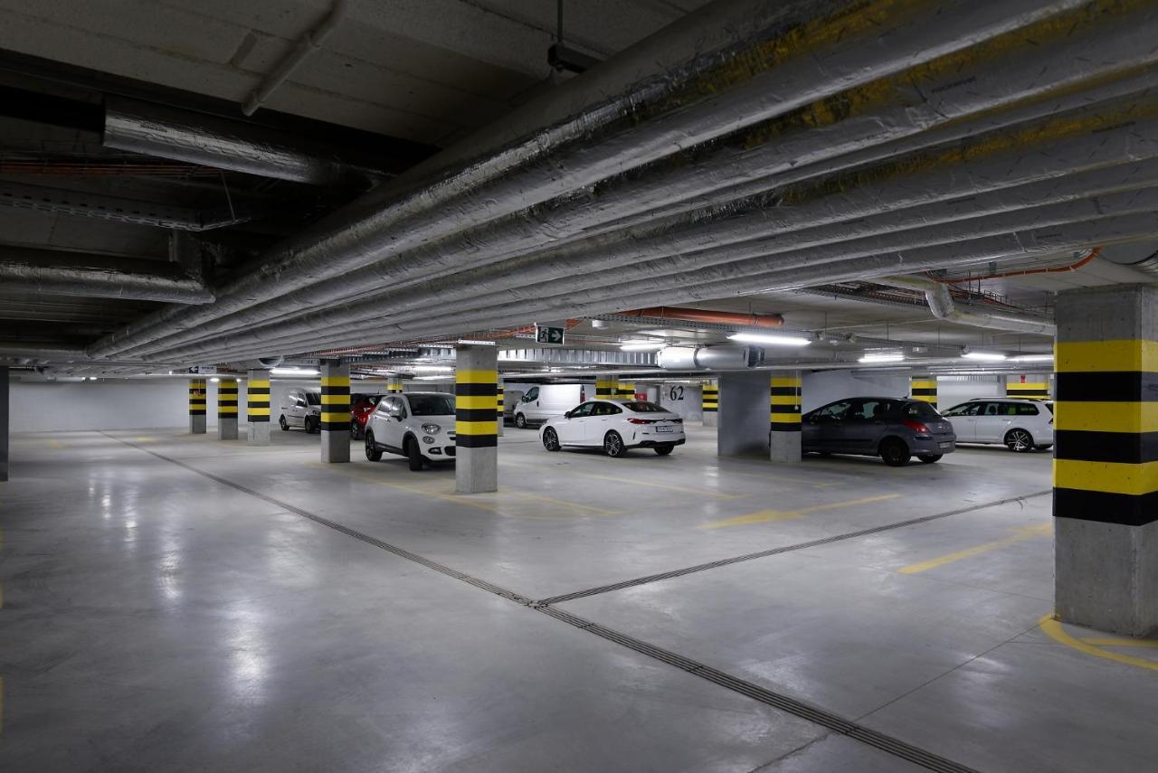 Zentrum II Apartament Parking By Impero Poznań Exterior foto
